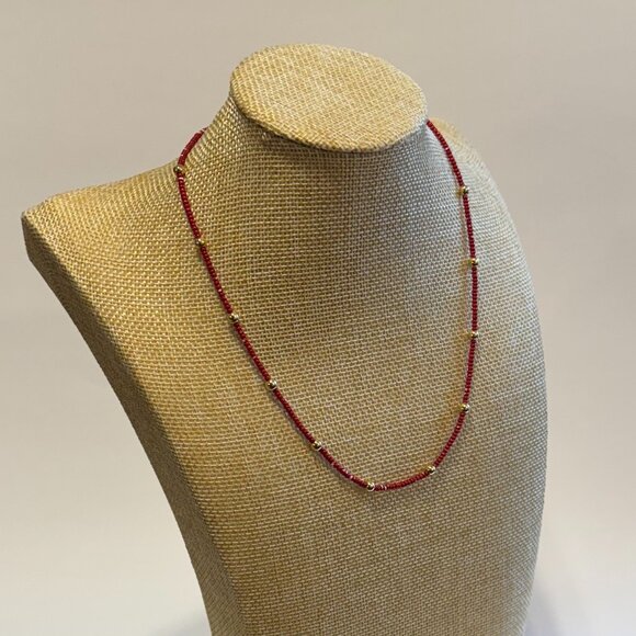 5 Dainty Beaded Necklaces - Picture 10 of 12